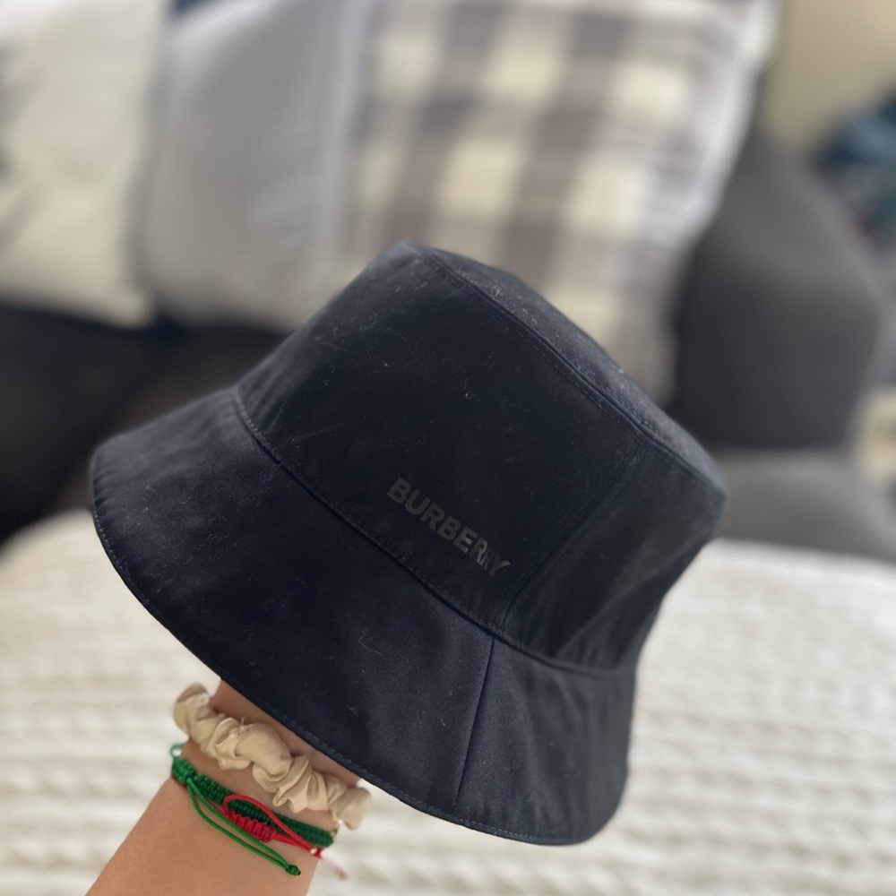 Burberry bucket hat - Picture 4 of 5